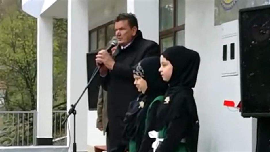 marosevic u stupnom dolu1.jpg - Zdravko Marošević, čovjek koji se poklonio žrtvama Stupnog Dola: Samo zajedno možemo živjeti!